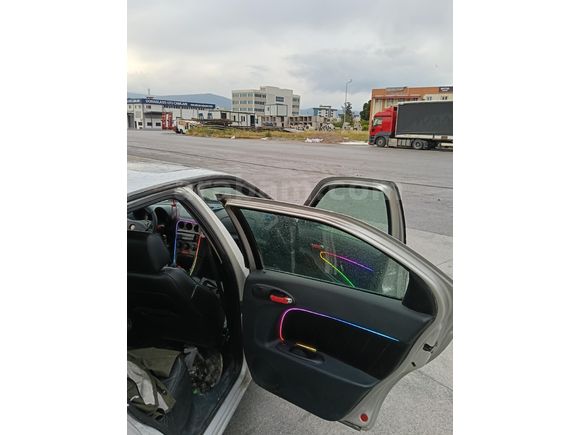 Sahibinden Alfa Romeo 156 2.0 TS Selespeed 2001 Model