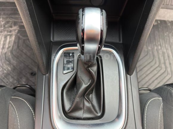 SERVİS BAKAMLI İLK EL %20 FATURALI OTOMATİK TOUCH