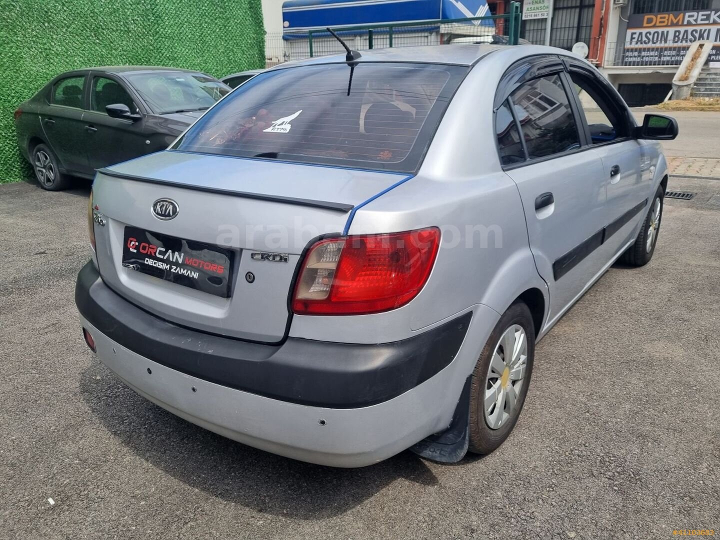Galeriden Kia Rio 1.5 CRDi Trend 2009 Model İstanbul 356.000 km Gri 4