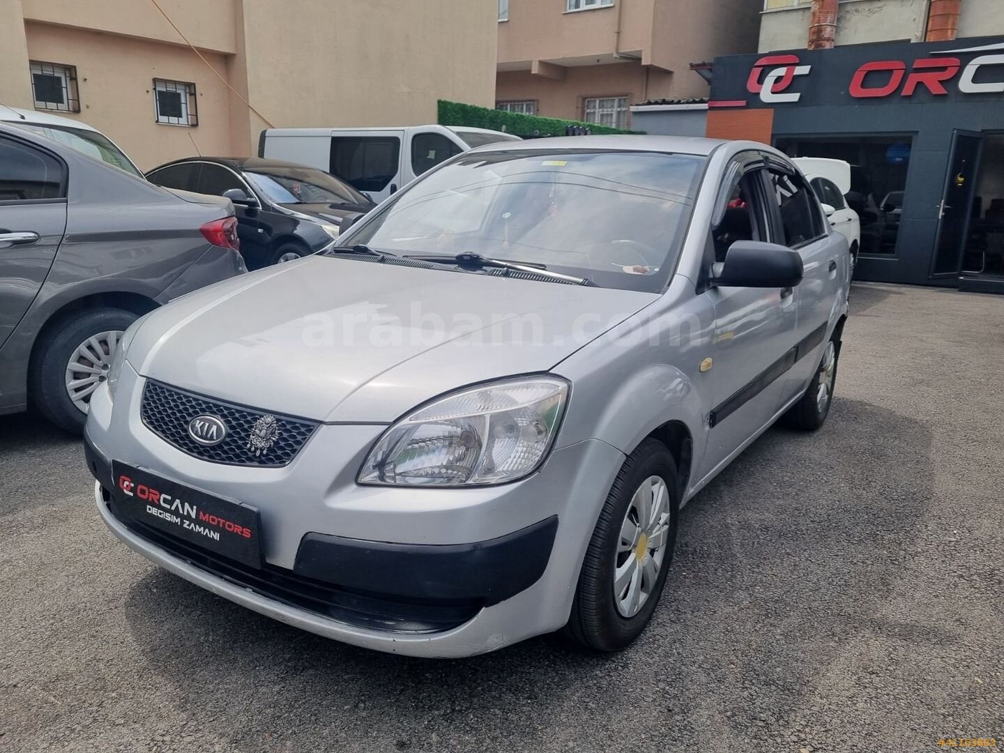 Galeriden Kia Rio 1.5 CRDi Trend 2009 Model İstanbul 356.000 km Gri 1