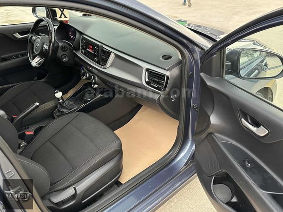 YANASİP'DEN 2019 KİA RİO 1.25 CVVT ELEGANCE HATCHBACHK MANUEL