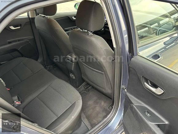 YANASİP'DEN 2019 KİA RİO 1.25 CVVT ELEGANCE HATCHBACHK MANUEL