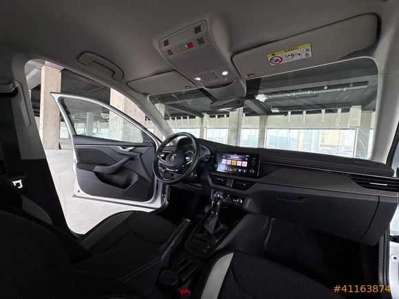 2023 SKODA SCALA HATASIZ SERVİS BAKIMLI 87 BİNDE