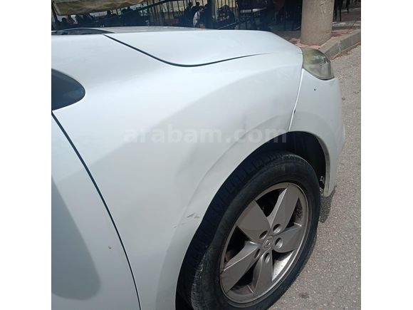 Sahibinden Renault Megane 1.5 dCi Expression 2012 Model  210.000 km Beyaz