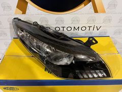 MEGANE 3 SAĞ FAR SİYAH 2008-2014 ORIJINAL MARELLİ 260102212R