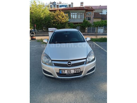 Sahibinden Opel Astra 1.6 Essentia 2012 Model