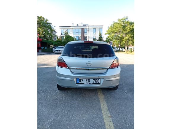 Sahibinden Opel Astra 1.6 Essentia 2012 Model