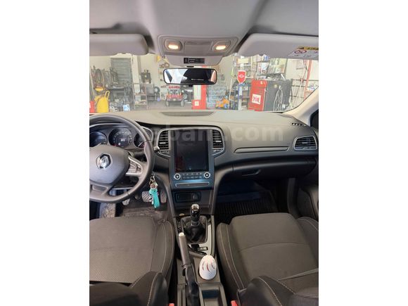 Sahibinden Renault Megane 1.6 Joy 2018 Model 