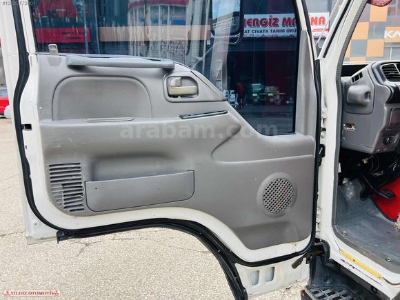 YILDIZ OTOMOTİVDEN 2OO4 MODEL HATASIZ BOYASIZ DESTE BAŞI ARAÇ