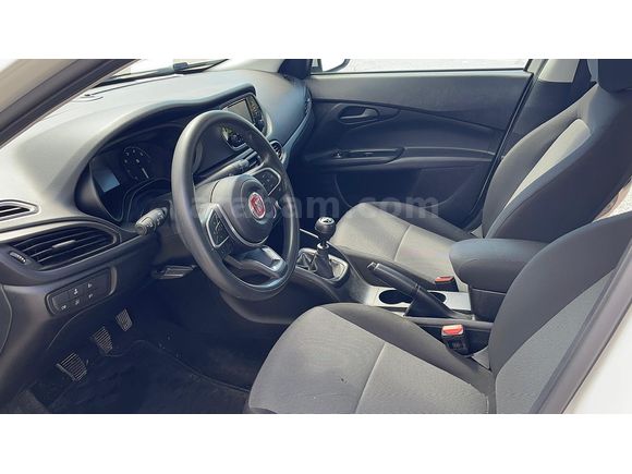 Sahibinden Fiat Egea 1.4 Fire Easy 2024 Model 