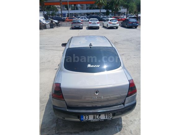 Sahibinden Renault Megane 1.6 Dynamique 2004 Model
