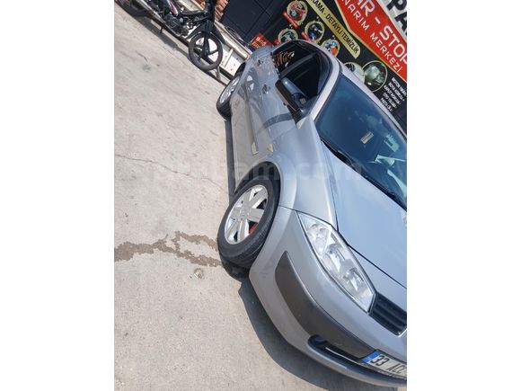 Sahibinden Renault Megane 1.6 Dynamique 2004 Model