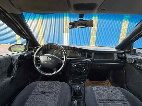 ÇAYLI OĞLUAUTO DAN  Opel Vectra 2.0 1996 Model Afyonkarahisar