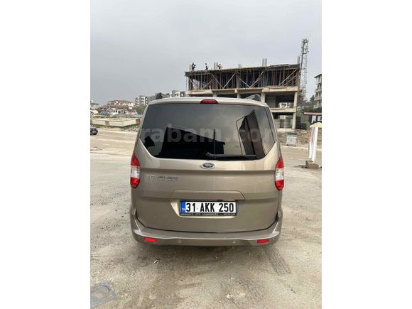 Sahibinden Ford Tourneo Courier 1.5 TDCi Titanium Plus 2020 Model 