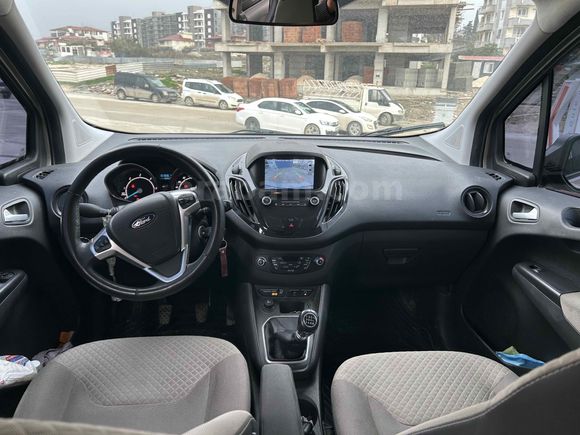 Sahibinden Ford Tourneo Courier 1.5 TDCi Titanium Plus 2020 Model 
