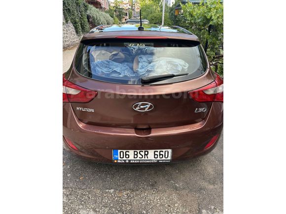Sahibinden Hyundai i30 1.6 CRDi Elite 2012 Model Ankara