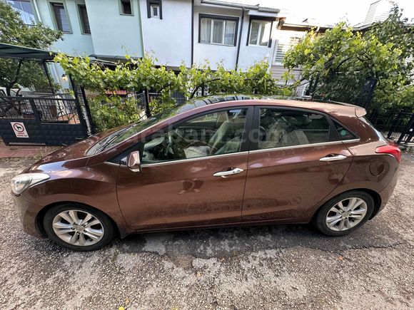 Sahibinden Hyundai i30 1.6 CRDi Elite 2012 Model Ankara