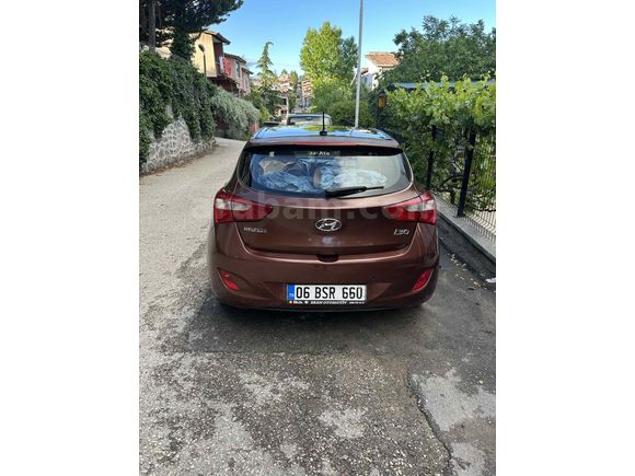 Sahibinden Hyundai i30 1.6 CRDi Elite 2012 Model Ankara