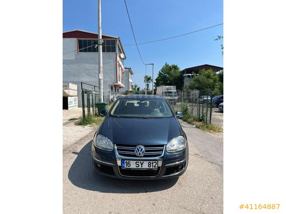2006 MODEL DİJİTAL KLİMALI DEĞİŞENSİZ JETTA