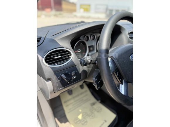 Sahibinden Ford Focus 1.6 TDCi Titanium 2009 Model 