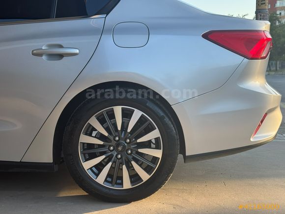 OTORET - FORD FOCUS + TİTANİUM + STLİNEPERFONMANCE + 1.5 Tİ-VCT