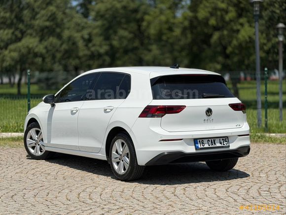 Golf 8 1.0 eTSi 110Hp DSG