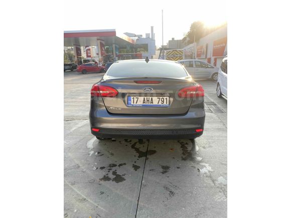 Sahibinden Ford Focus 1.6 TDCi Style 2015 Model 