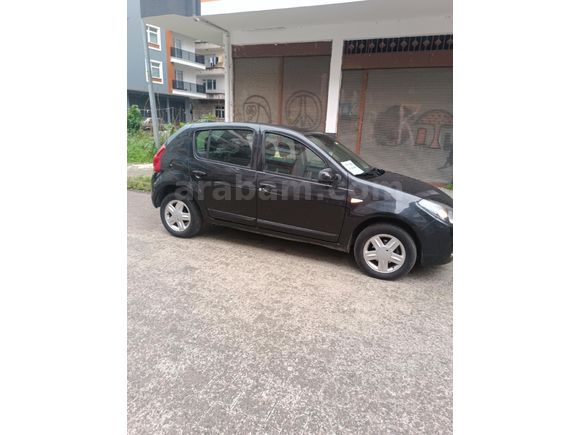 Sahibinden Dacia Sandero 1.5 dCi Black Line 2011 Model