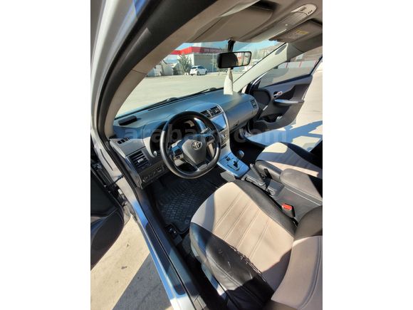 Sahibinden Temiz Toyota Corolla