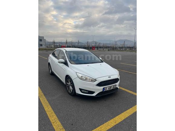 Sahibinden Ford Focus 1.5 TDCi Trend X 2016 Model  218.000 km Beyaz