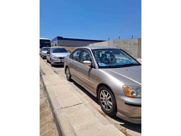 Sahibinden Honda Civic 1.6i VTEC ES 2003 Model