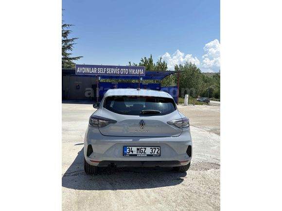 Sahibinden Renault Clio 1.0 TCe Evolution 2024 Model 