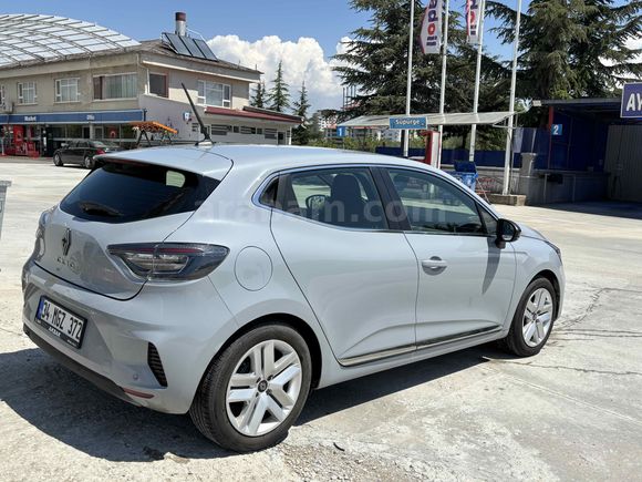 Sahibinden Renault Clio 1.0 TCe Evolution 2024 Model 