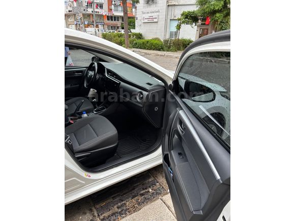 Sahibinden Toyota Corolla 1.4 D-4D Touch 2016 Model