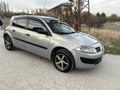 Değişensiz Hasar Kayıtsız 1.5 Parça Boyalı Renault Megane 1.4 Authentique 2005 Model 
