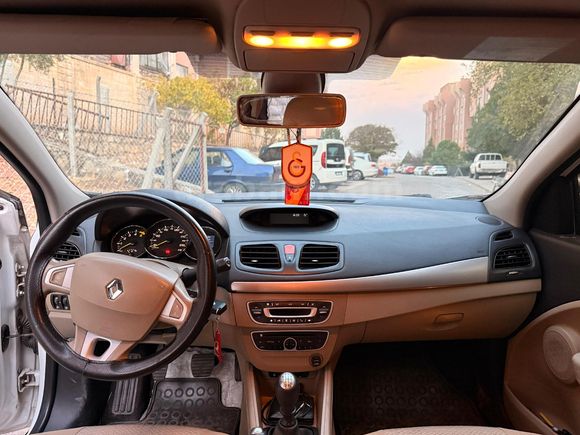 Sahibinden Renault Megane 1.5 dCi Dynamique 2011 Model