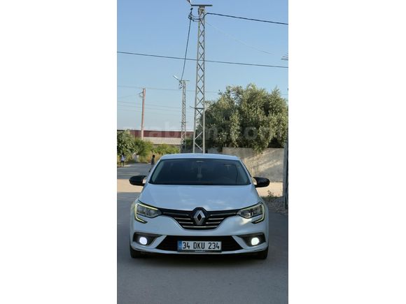 Sahibinden Renault Megane 1.3 TCe Joy 2020 Model