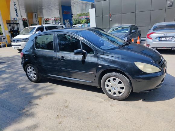 Düşük kilometre Pejo 307