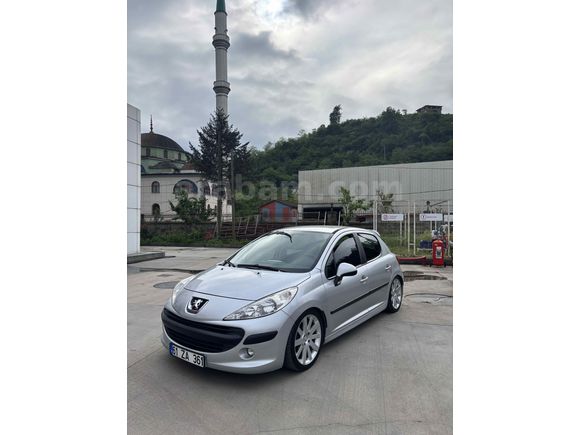 Sahibinden Peugeot 207 1.4 HDi Trendy 2009 Model 