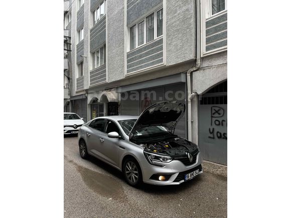 Sahibinden Renault Megane 1.5 dCi Touch 2019 Model 
