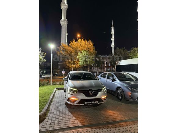 Sahibinden Renault Megane 1.5 dCi Touch 2019 Model 