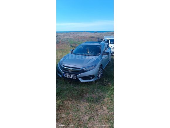 Servis Bakımlı Değişensiz Honda Civic 1.6i VTEC ECO Executive 2018 Model