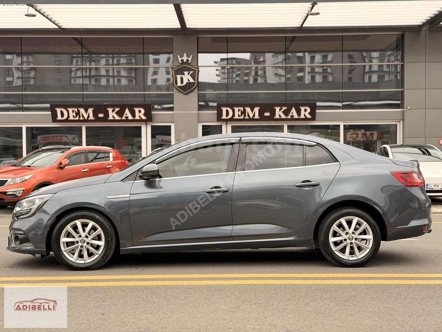 Galeriden Renault Megane 1.5 dCi Touch 2017 Model Ankara 188.825 km Gri 3