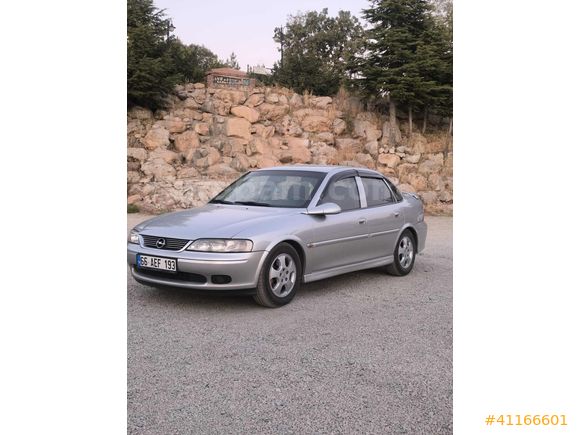 HATASIZ 2001 VECTRA 1.6 COMFORT 140.***KM BAKIMLI