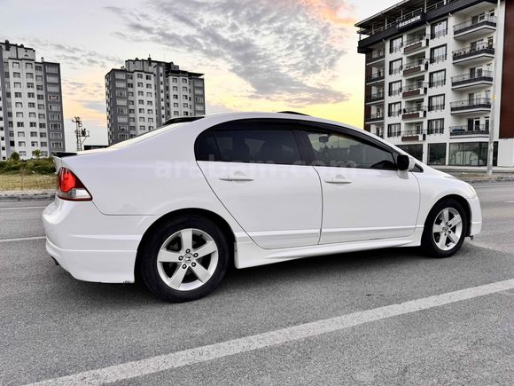 Sahibinden Honda Civic 1.6i VTEC Elegance 2011 Model 