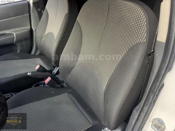 BAKIMLI TEMİZ HYUNDAİ ACCENT ERA
