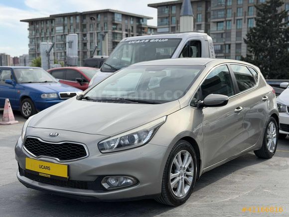 UCARS GRUP 2013 KIA CEED DİZEL OTOMATİK DEĞİŞENSİZ BAKIMLI