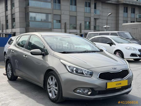 UCARS GRUP 2013 KIA CEED DİZEL OTOMATİK DEĞİŞENSİZ BAKIMLI