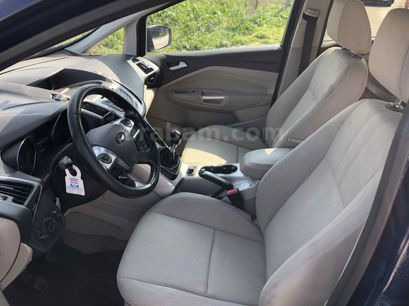 Sahibinden Ford C-Max 1.6 TDCi Titanium 2011 Model 