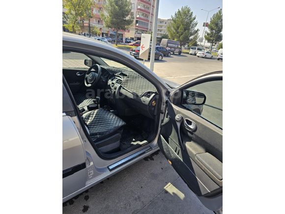Sahibinden Renault Megane 1.6 Dynamique 2004 Model
